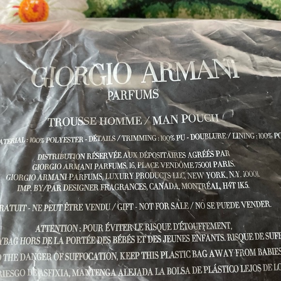 Giorgio Armani Other - Giorgio Armani Man Pouch OR Make-up bag